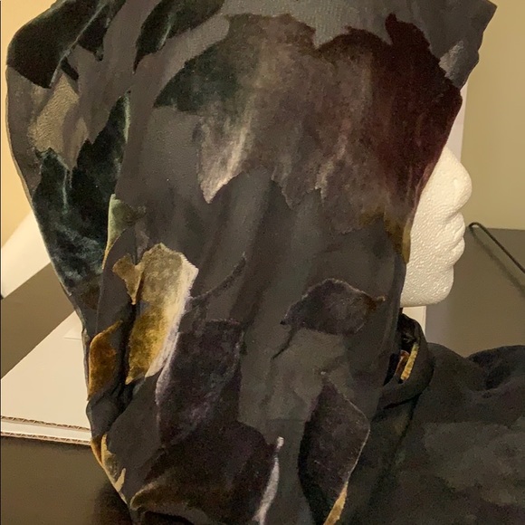 ELAINE GOLD FOR COLLECTION XllX vintage scarf - Picture 1 of 8